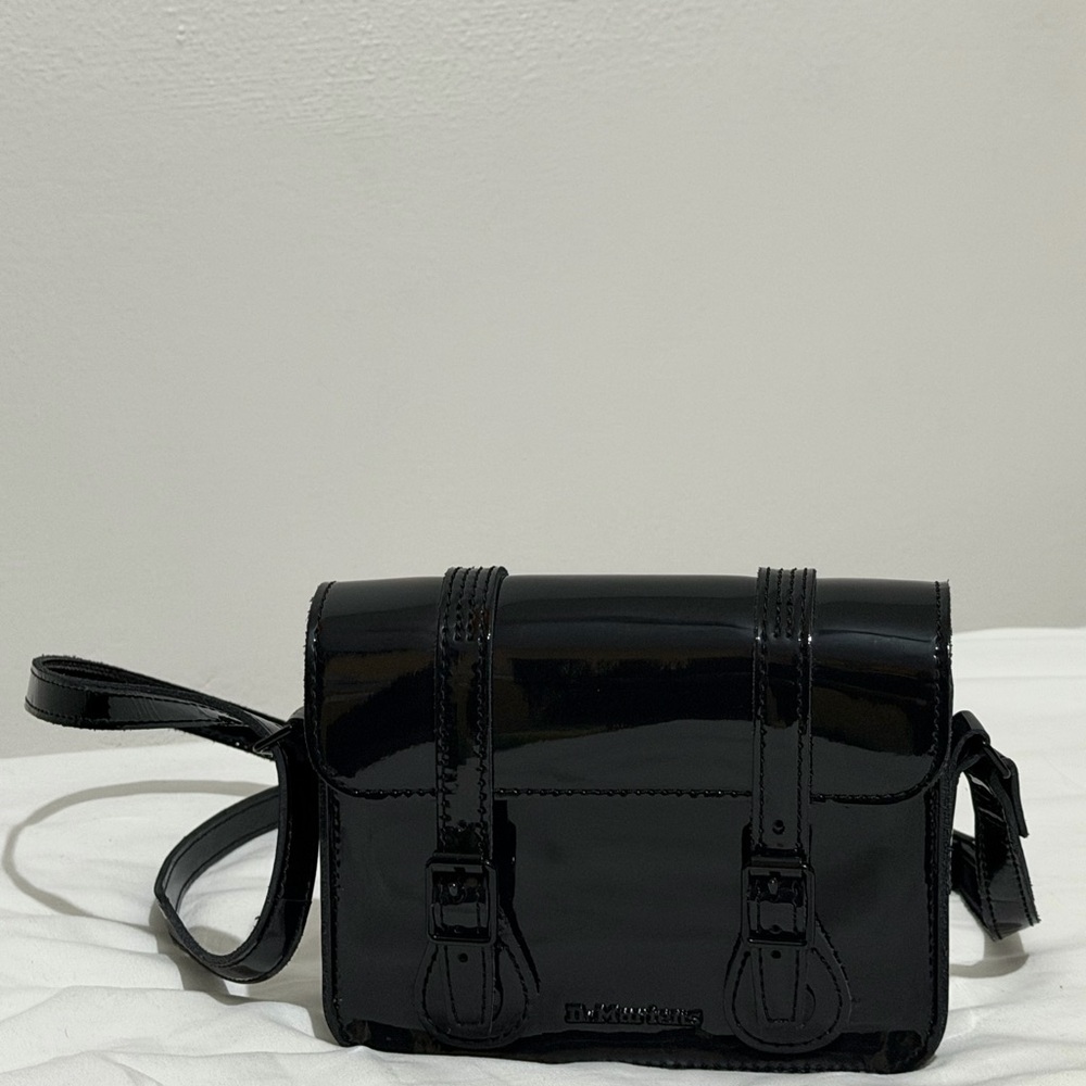 DR MARTENS Black Heart and Satchel Bag Set - Picture 2 of 10